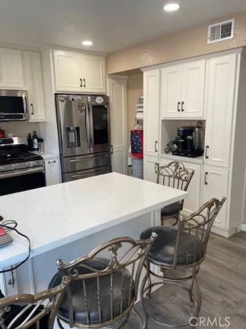 1726 E Avenue R12, Palmdale, CA 93550