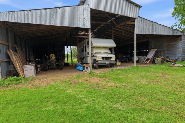 745 County Road 1123, Cleburne, TX 76033