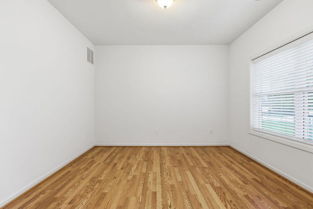 2005 SWINDON AVE, Columbia, MO 65203