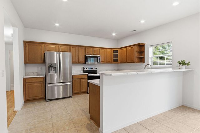 2005 SWINDON AVE, Columbia, MO 65203