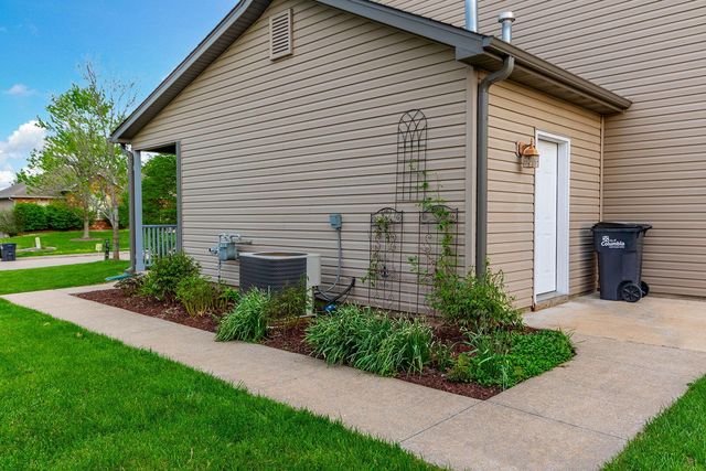 2005 SWINDON AVE, Columbia, MO 65203