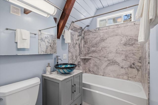 18081 Redwood Drive, Los Gatos, CA 95033