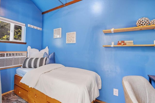 18081 Redwood Drive, Los Gatos, CA 95033