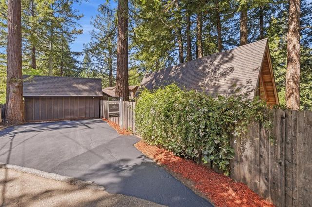 18081 Redwood Drive, Los Gatos, CA 95033