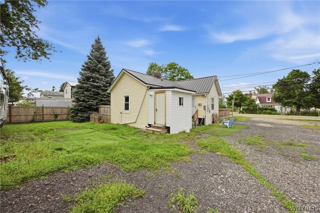 5099 Big Tree Road, Orchard Park, NY 14127