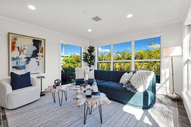 4015 Washington Road, West Palm Beach, FL 33405