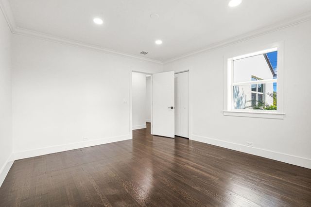 4015 Washington Road, West Palm Beach, FL 33405