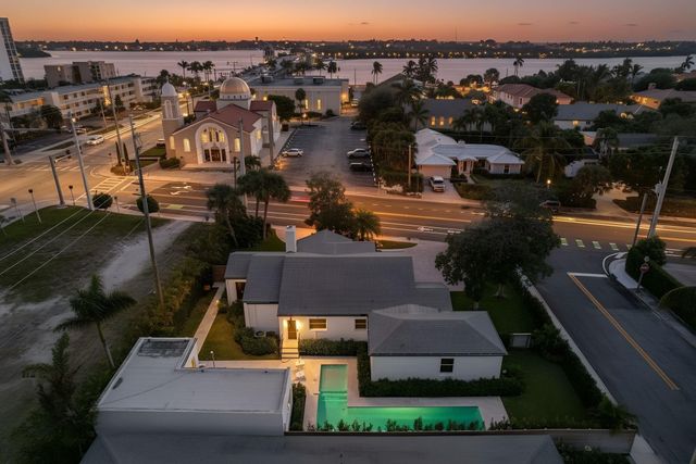 4015 Washington Road, West Palm Beach, FL 33405