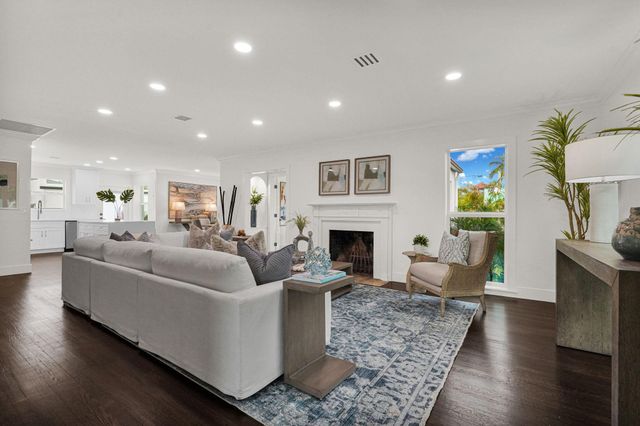 4015 Washington Road, West Palm Beach, FL 33405