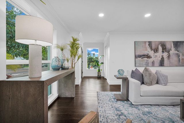 4015 Washington Road, West Palm Beach, FL 33405