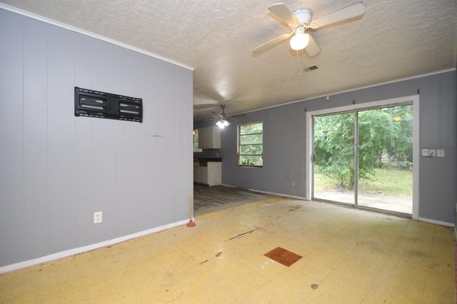 4231 S Acres Drive, Houston, TX 77047