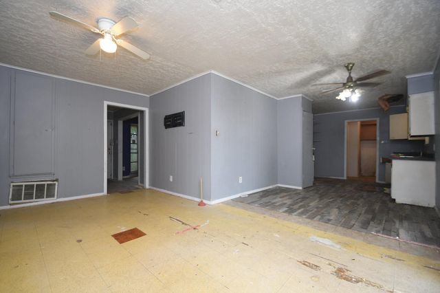 4231 S Acres Drive, Houston, TX 77047