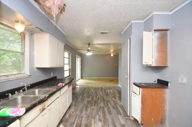 4231 S Acres Drive, Houston, TX 77047