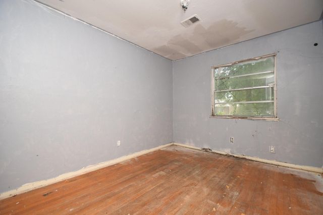 4231 S Acres Drive, Houston, TX 77047