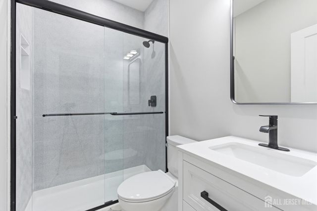 1270 Barkley Place, North Brunswick, NJ 08902