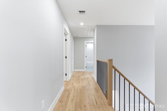 1270 Barkley Place, North Brunswick, NJ 08902