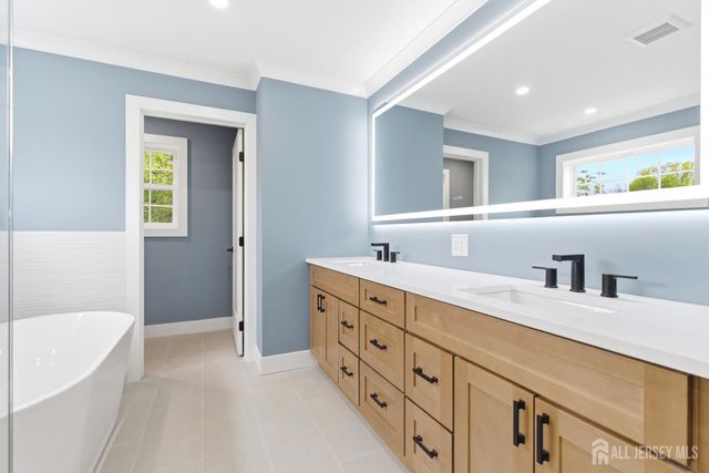 1270 Barkley Place, North Brunswick, NJ 08902