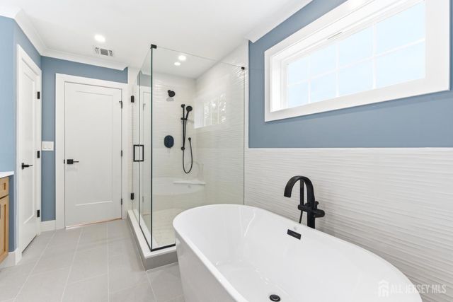 1270 Barkley Place, North Brunswick, NJ 08902
