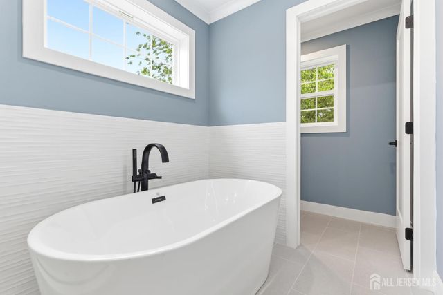 1270 Barkley Place, North Brunswick, NJ 08902