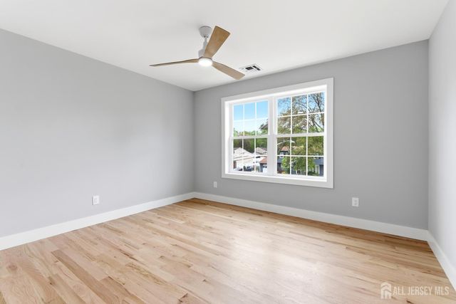 1270 Barkley Place, North Brunswick, NJ 08902