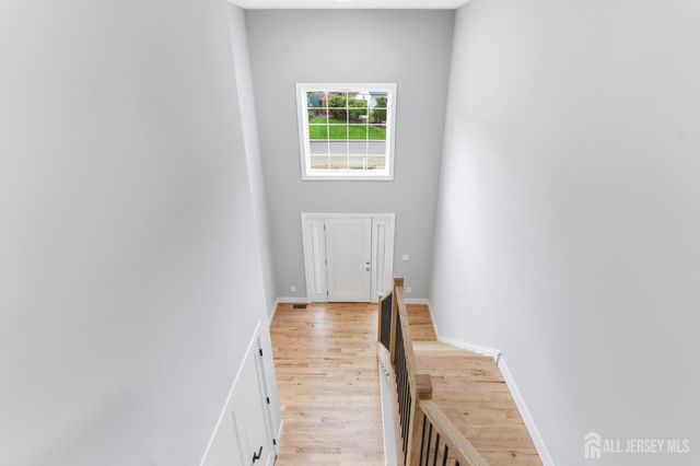1270 Barkley Place, North Brunswick, NJ 08902