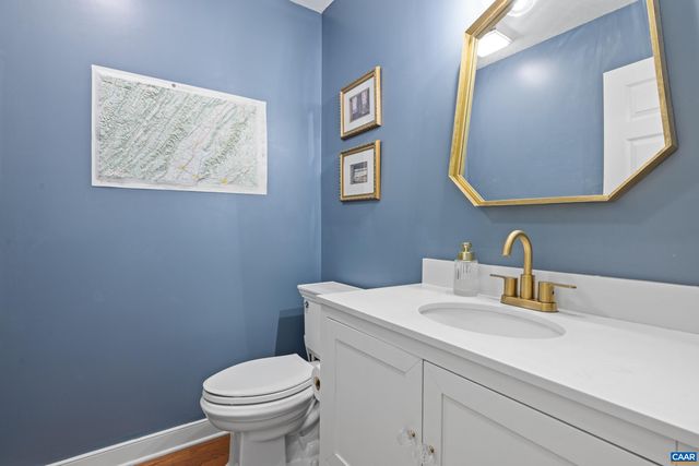 1518 OLD BROOK RD, Charlottesville, VA 22901