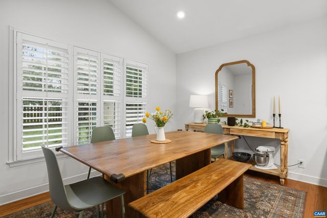 1518 OLD BROOK RD, Charlottesville, VA 22901