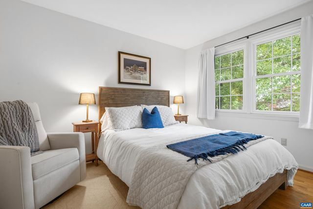 1518 OLD BROOK RD, Charlottesville, VA 22901