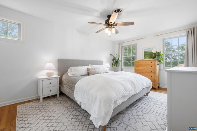 1518 OLD BROOK RD, Charlottesville, VA 22901