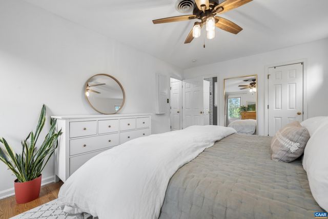 1518 OLD BROOK RD, Charlottesville, VA 22901