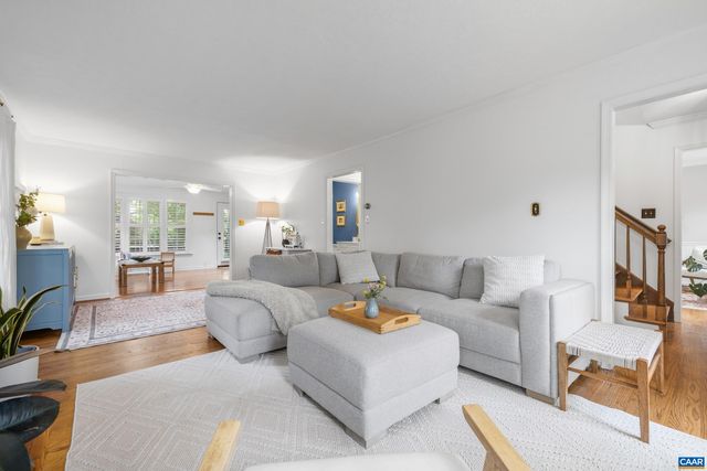 1518 OLD BROOK RD, Charlottesville, VA 22901