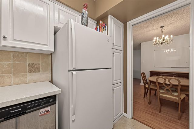 2701 Bellefontaine Street B4, Houston, TX 77025
