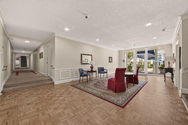 2701 Bellefontaine Street B4, Houston, TX 77025