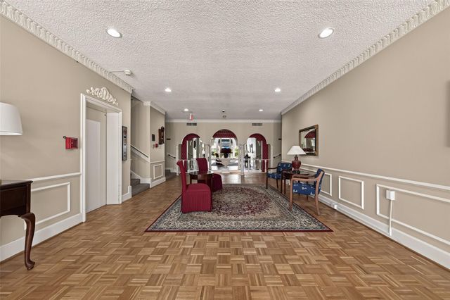 2701 Bellefontaine Street B4, Houston, TX 77025