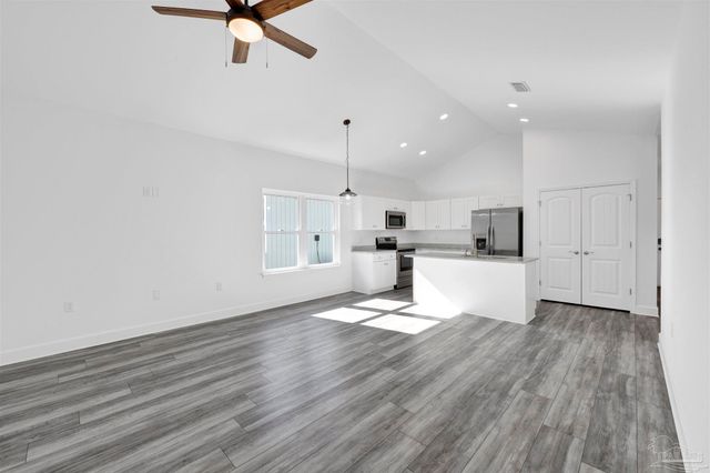 5316 Cambria Dr, Pensacola, FL 32507