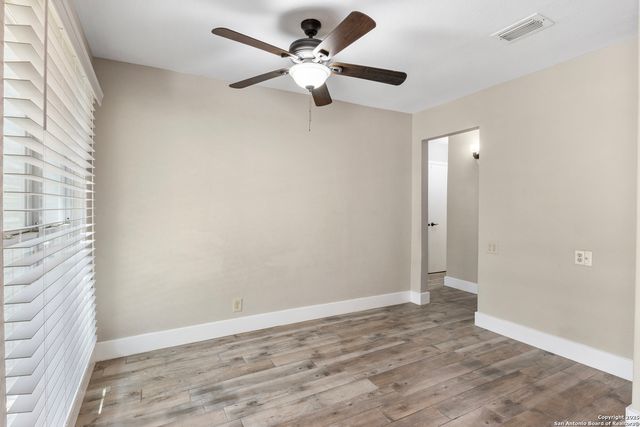 4119 Medical Dr Apt D206, San Antonio, TX 78229
