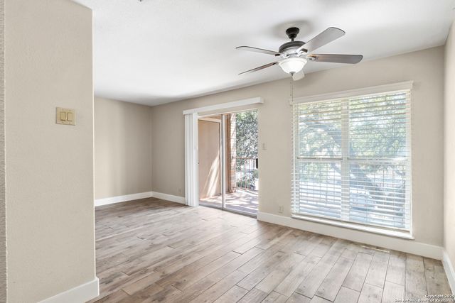 4119 Medical Dr Apt D206, San Antonio, TX 78229