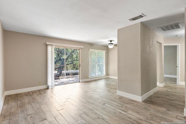4119 Medical Dr Apt D206, San Antonio, TX 78229