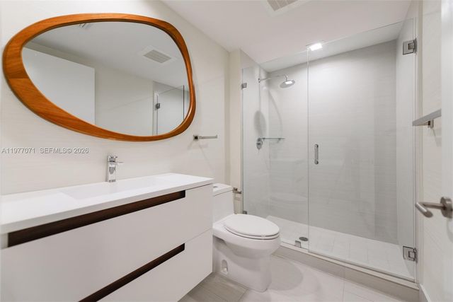 3951 S Ocean Dr 402, Hollywood, FL 33019