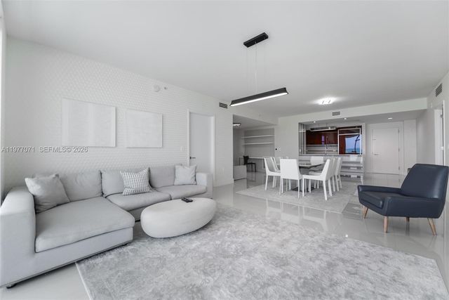 3951 S Ocean Dr 402, Hollywood, FL 33019