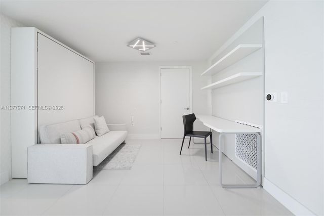 3951 S Ocean Dr 402, Hollywood, FL 33019