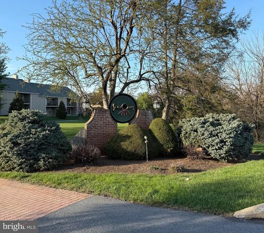 302 PETERS WAY, Wyomissing, PA 19610