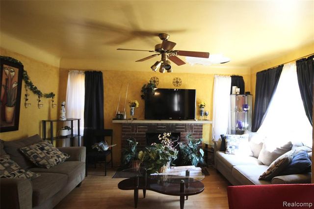 18831 Lamont Street, Detroit, MI 48234