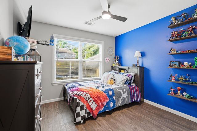 1135 J W Cove, Benton, AR 72019