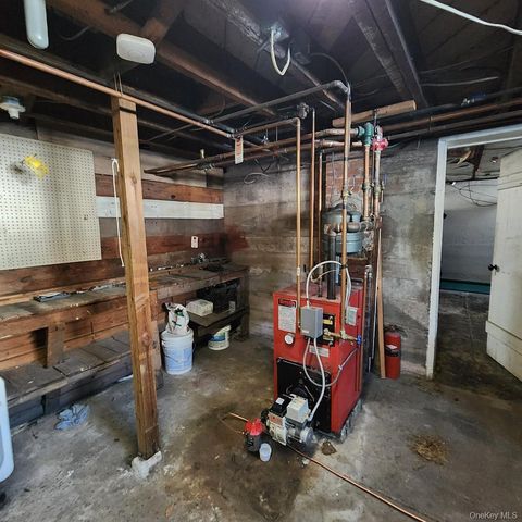 6218 State Route 42, Woodbourne, NY 12788