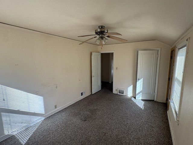 4209 W Luscher AVENUE, Milwaukee, WI 53209