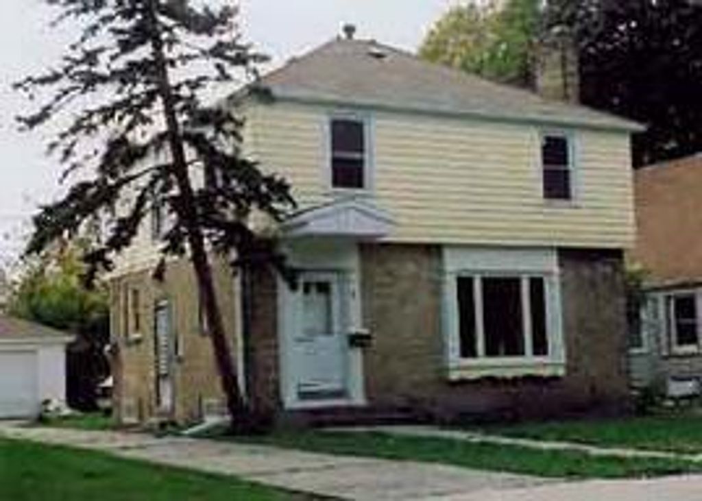 4209 W Luscher AVENUE, Milwaukee, WI 53209