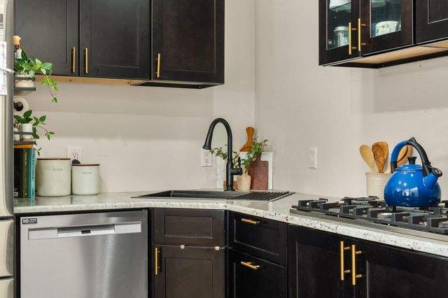 2424 Wisconsin Street NE, Albuquerque, NM 87110