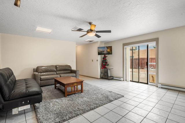 2424 Wisconsin Street NE, Albuquerque, NM 87110