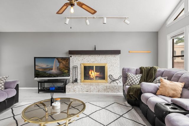 2424 Wisconsin Street NE, Albuquerque, NM 87110